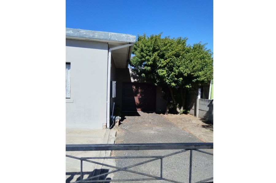 4 Bedroom Property for Sale in Newton Western Cape